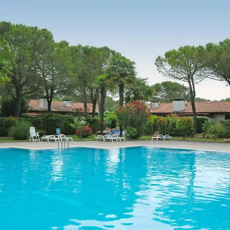 Holiday home Locazione Turistica Corte Grande *
